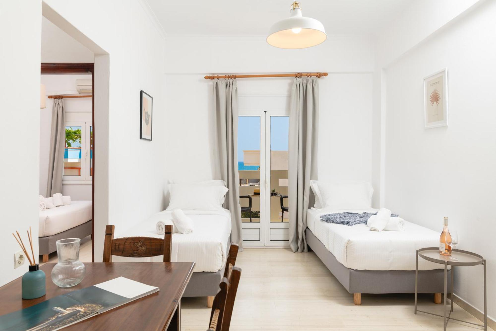 Thelesi Apartments Сталос Екстер'єр фото