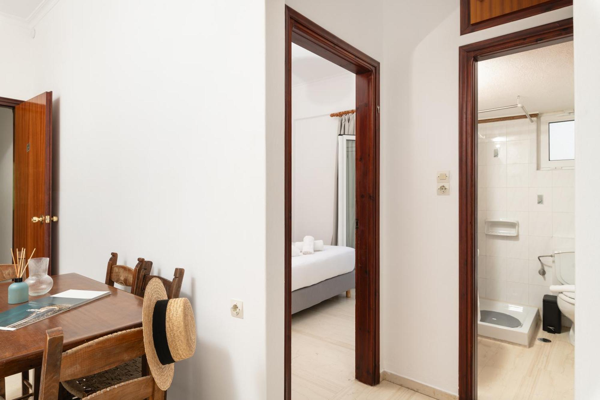 Thelesi Apartments Сталос Екстер'єр фото